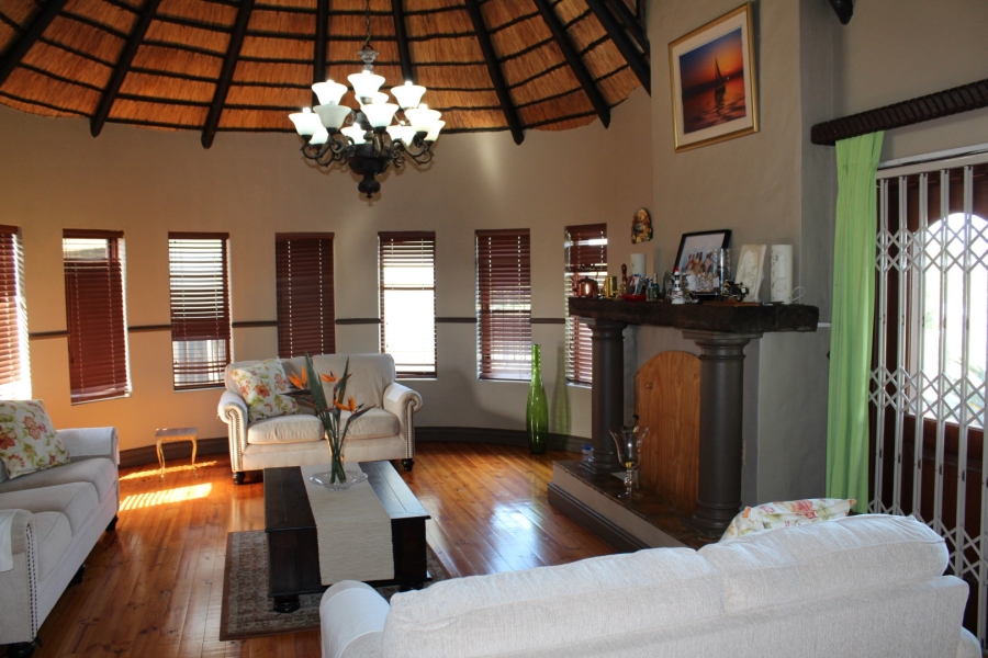 5 Bedroom Property for Sale in Bathurst Eastern Cape